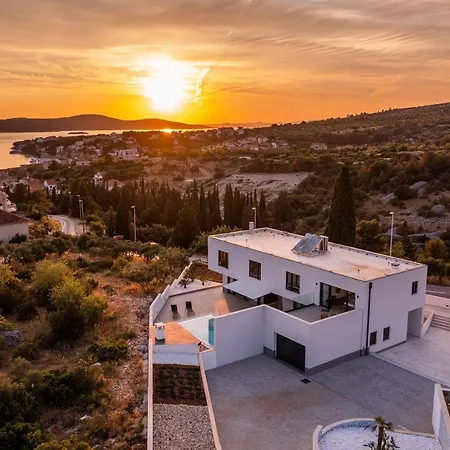 Villa Smiljana