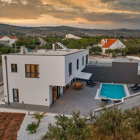 Nyaraló Villa Smiljana